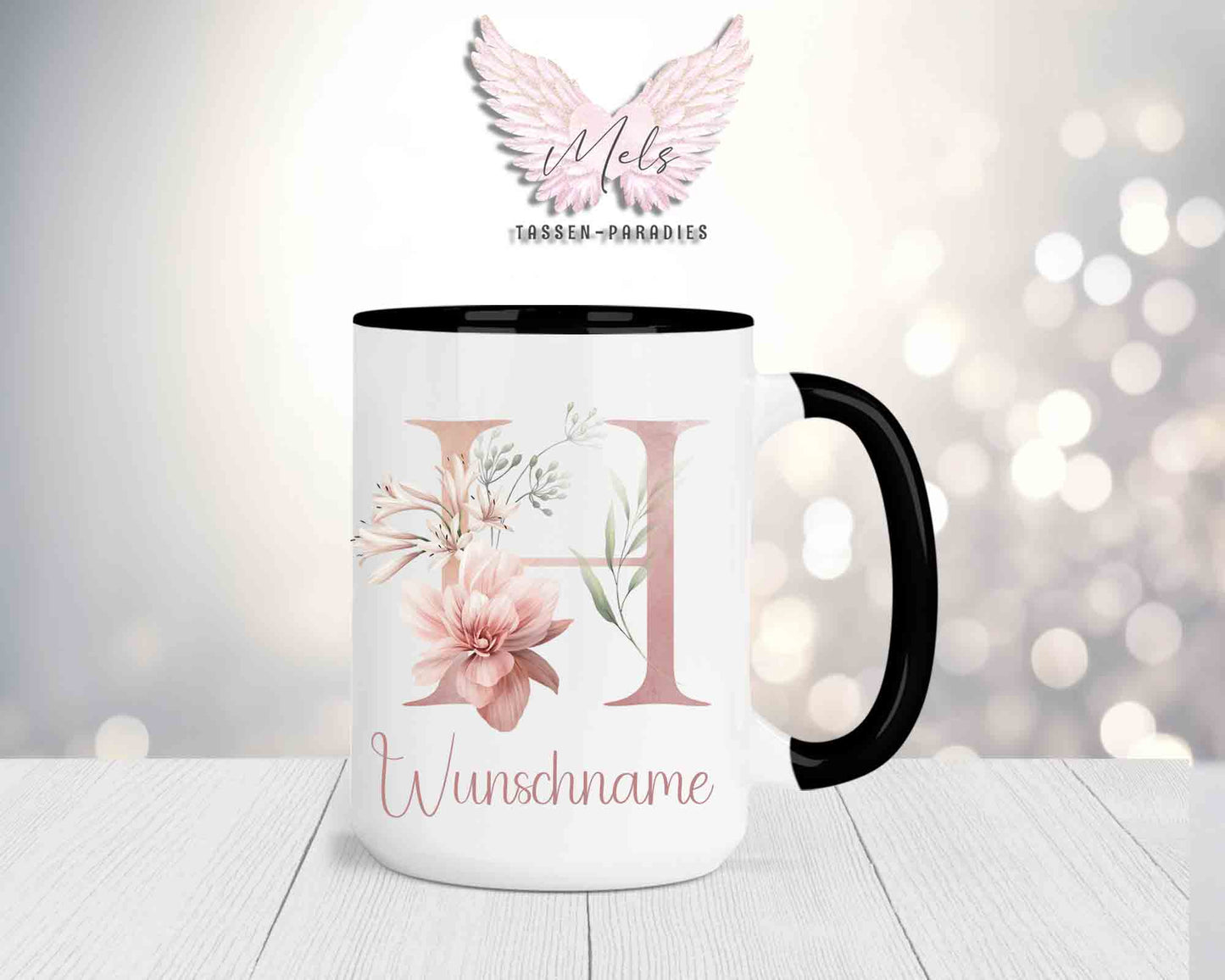 Blumen-Alphabet mit Name - Personalisierte 15oz Keramik-Tasse Schwarz