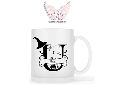 Halloween-Alphabet mit Name - Personalisierte satinierte Glas-Tasse
