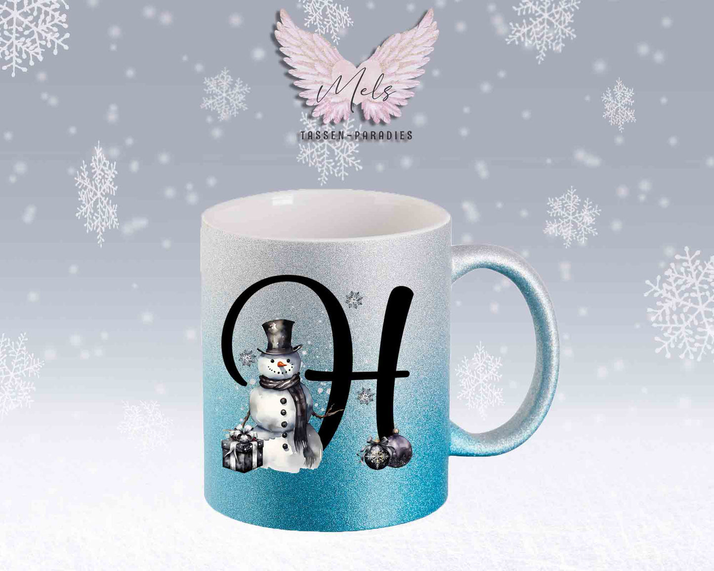 Schneemann Black-Alphabet mit Name - Personalisierte Glitter-Tasse SilberBlau