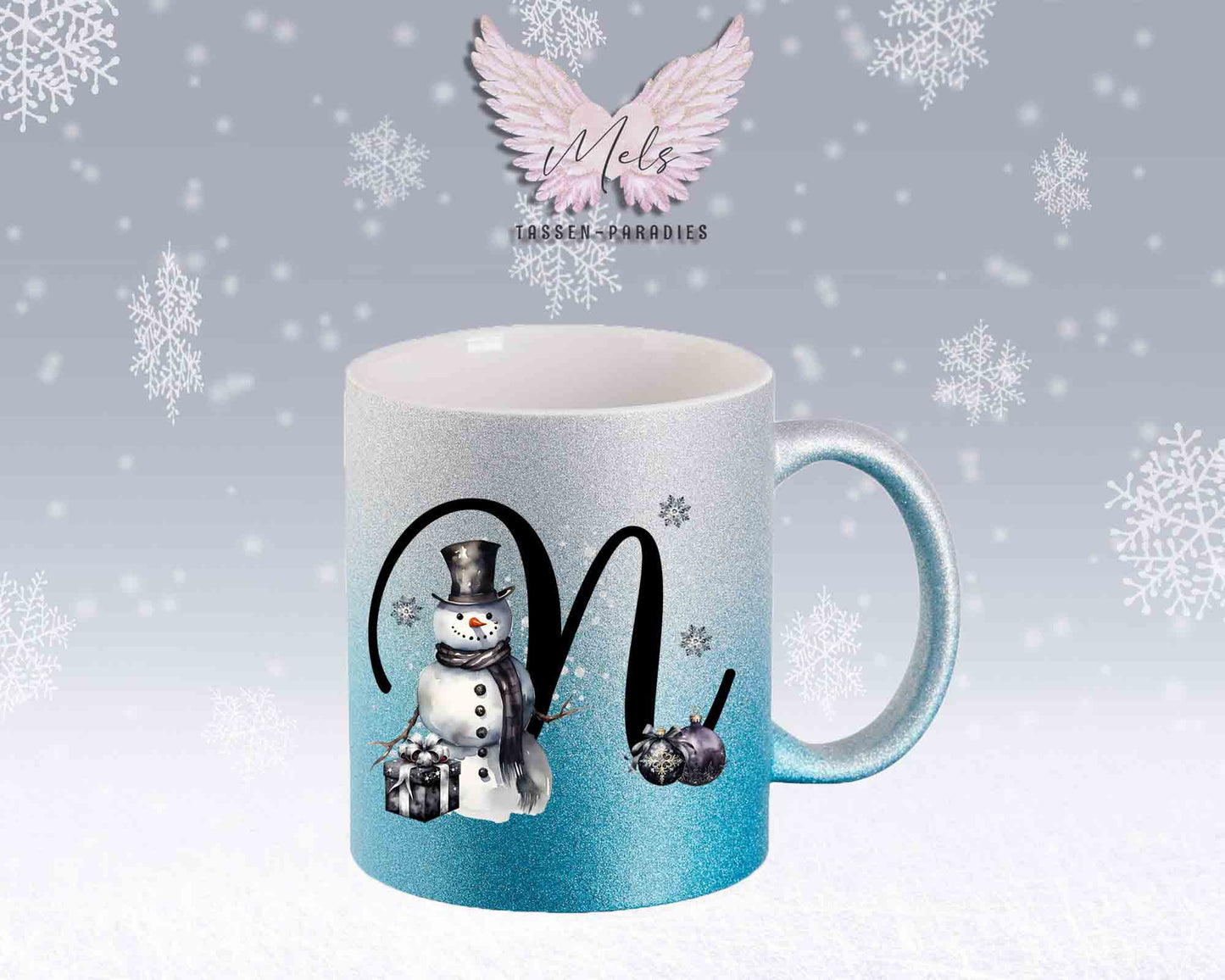 Schneemann Black-Alphabet mit Name - Personalisierte Glitter-Tasse SilberBlau