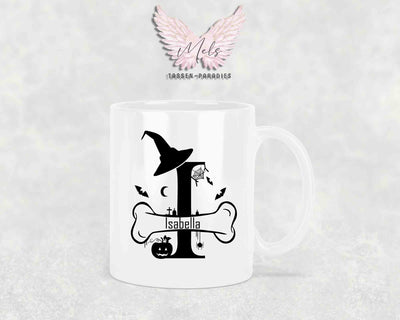 Halloween-Alphabet mit Name - Personalisierte Keramik-Tasse Weiß
