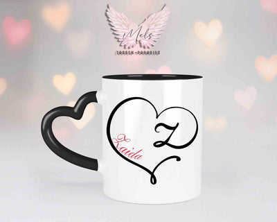 Alphabet mit Name - Personalisierte Herz-Keramik-Tasse Schwarz