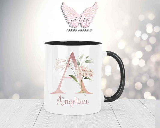 Blumen-Alphabet mit Name - Personalisierte Keramik-Tasse Schwarz