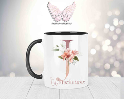 Blumen-Alphabet mit Name - Personalisierte Keramik-Tasse Schwarz