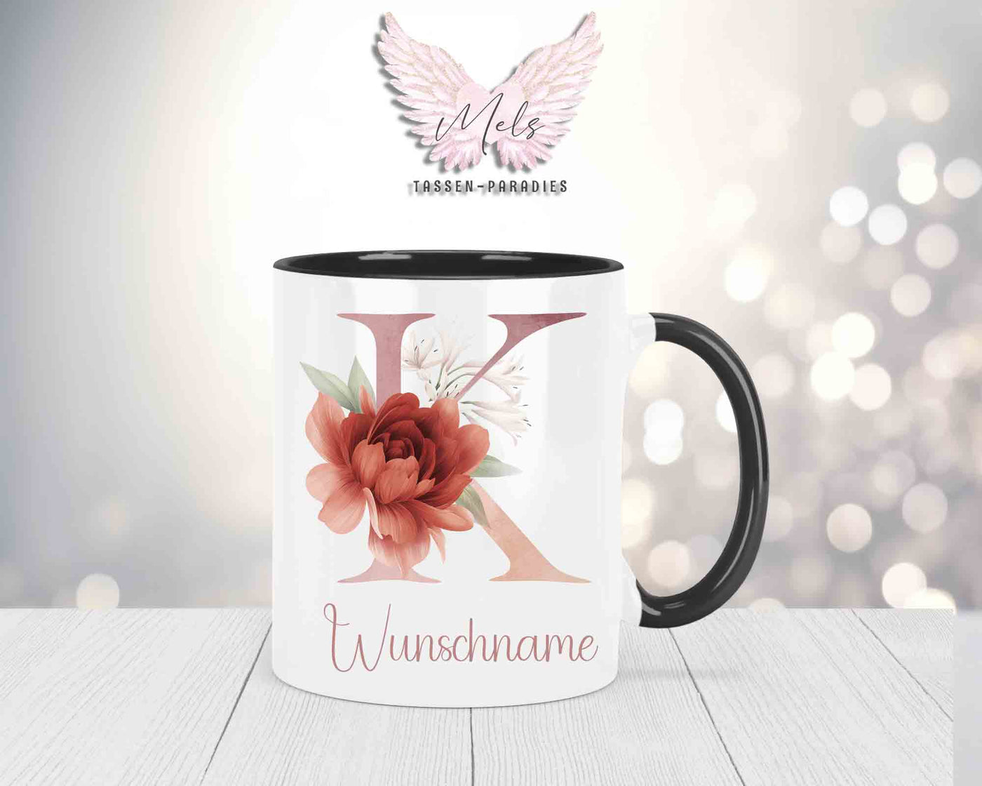 Blumen-Alphabet mit Name - Personalisierte Keramik-Tasse Schwarz