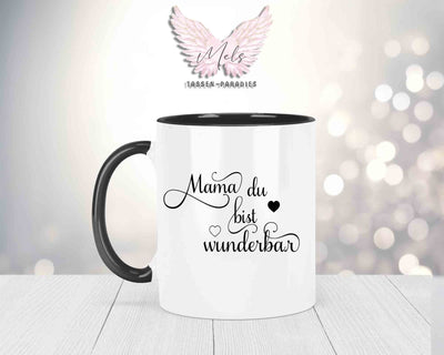 Blumen-Alphabet mit Name - Personalisierte Keramik-Tasse Schwarz