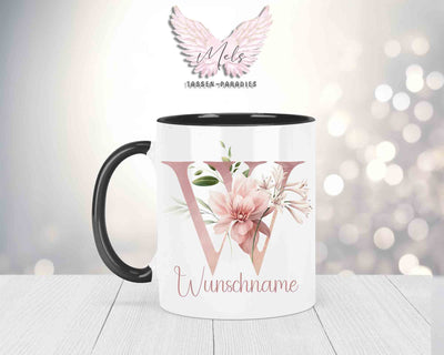 Blumen-Alphabet mit Name - Personalisierte Keramik-Tasse Schwarz