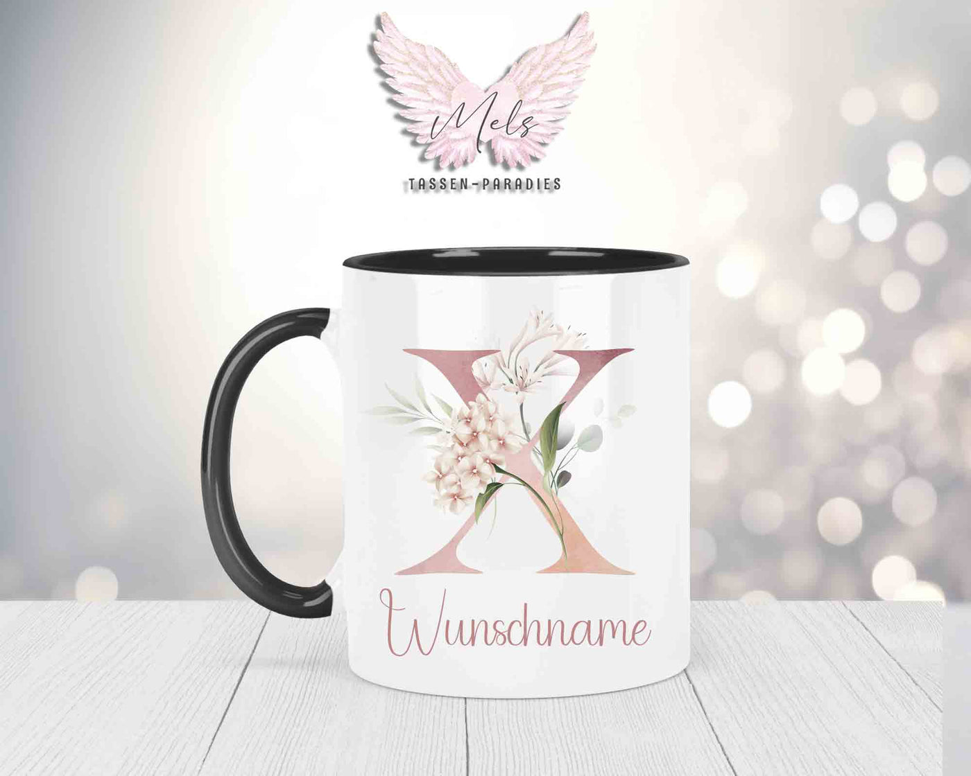 Blumen-Alphabet mit Name - Personalisierte Keramik-Tasse Schwarz