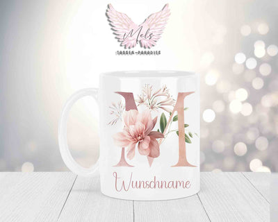 Personalisierte Keramik-Tasse in Weiß-mit Blumen-Alphabet & Namen
