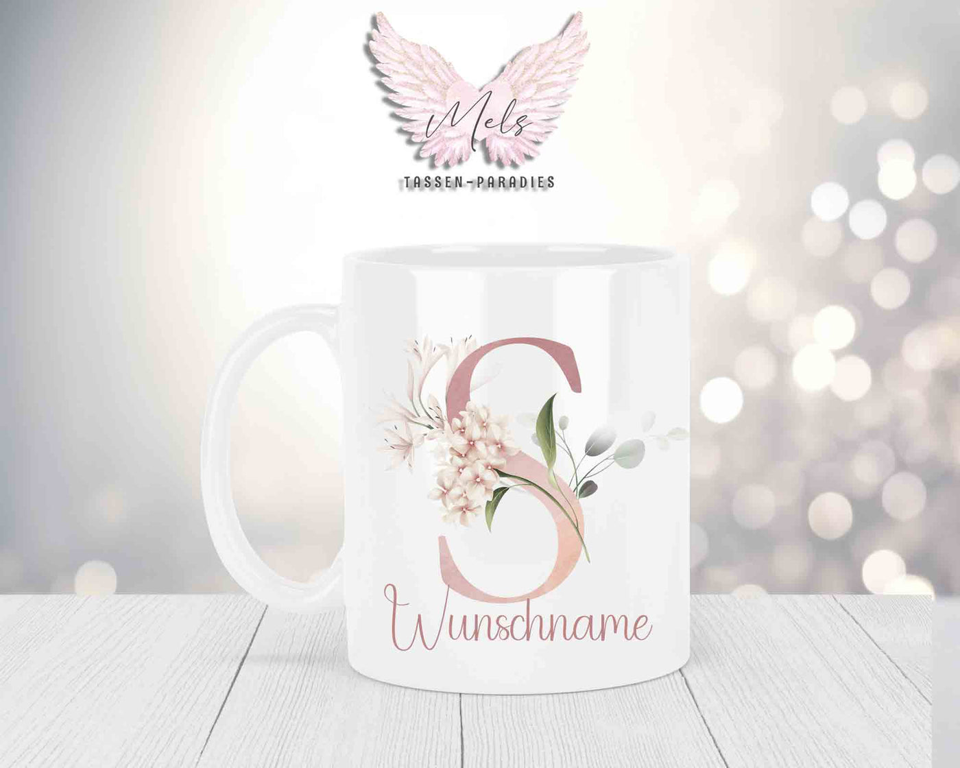 Personalisierte Keramik-Tasse in Weiß-mit Blumen-Alphabet & Namen