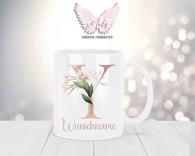 Personalisierte Keramik-Tasse in Weiß-mit Blumen-Alphabet & Namen