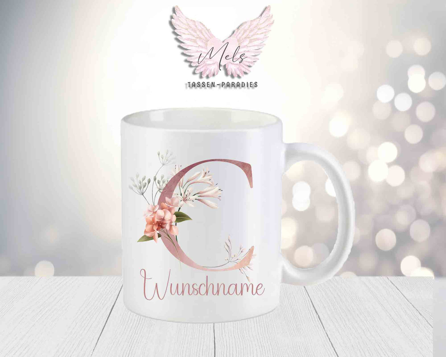 Personalisierte Keramik-Tasse in Weiß-Matt mit Blumen-Alphabet & Namen