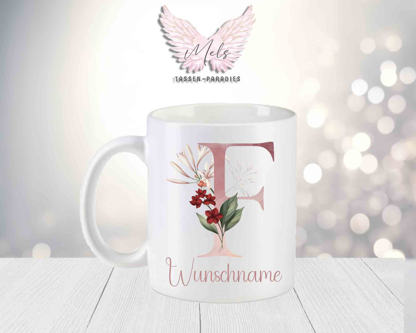 Personalisierte Keramik-Tasse in Weiß-Matt mit Blumen-Alphabet & Namen