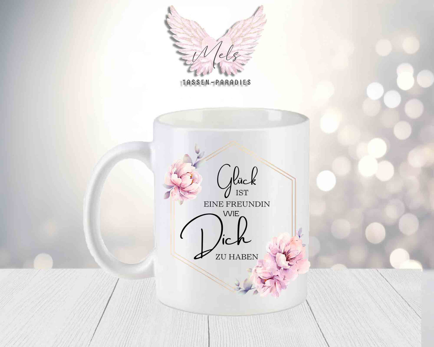 Personalisierte Keramik-Tasse in Weiß-Matt mit Blumen-Alphabet & Namen