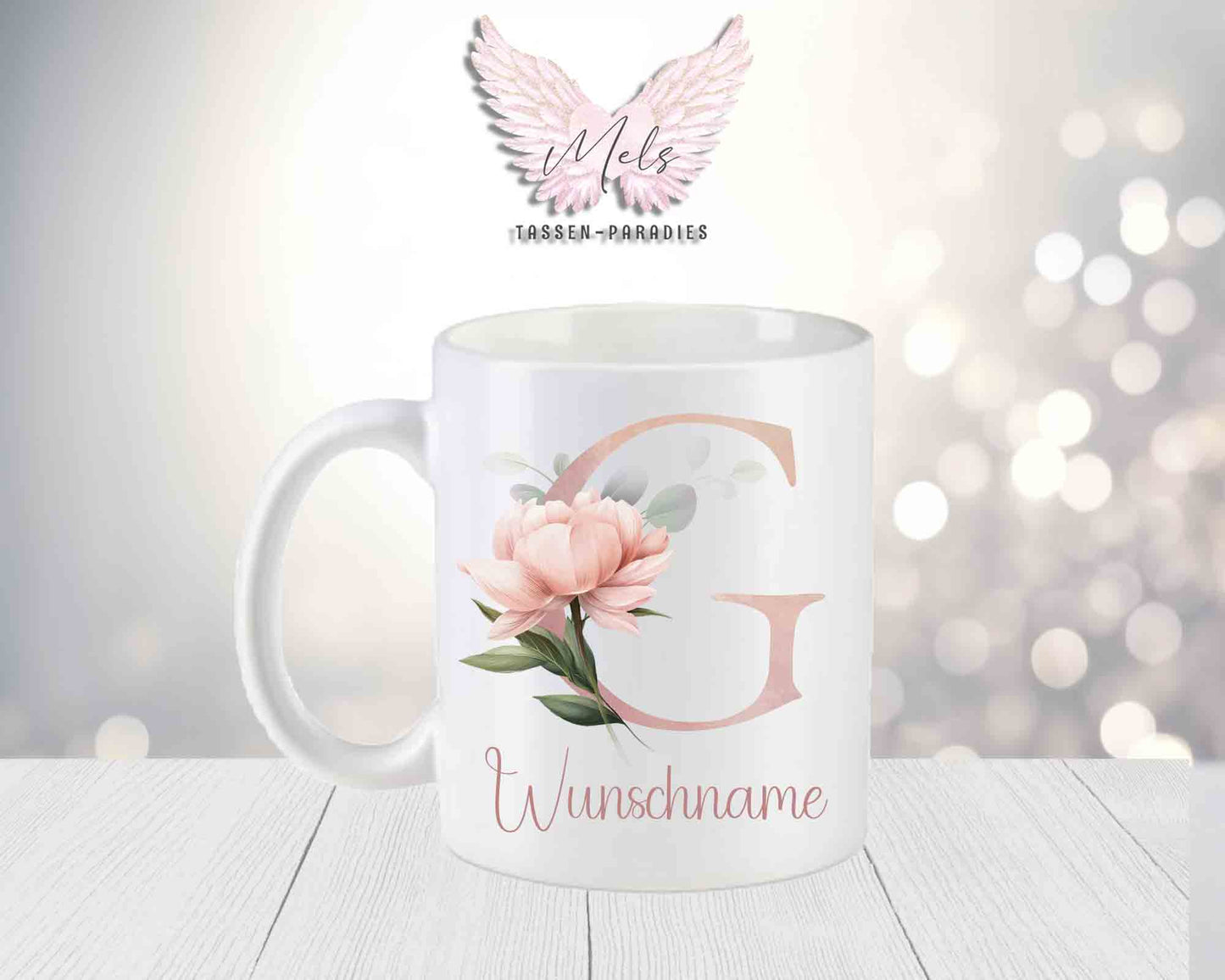 Personalisierte Keramik-Tasse in Weiß-Matt mit Blumen-Alphabet & Namen