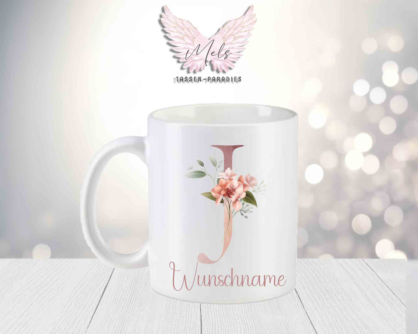 Personalisierte Keramik-Tasse in Weiß-Matt mit Blumen-Alphabet & Namen