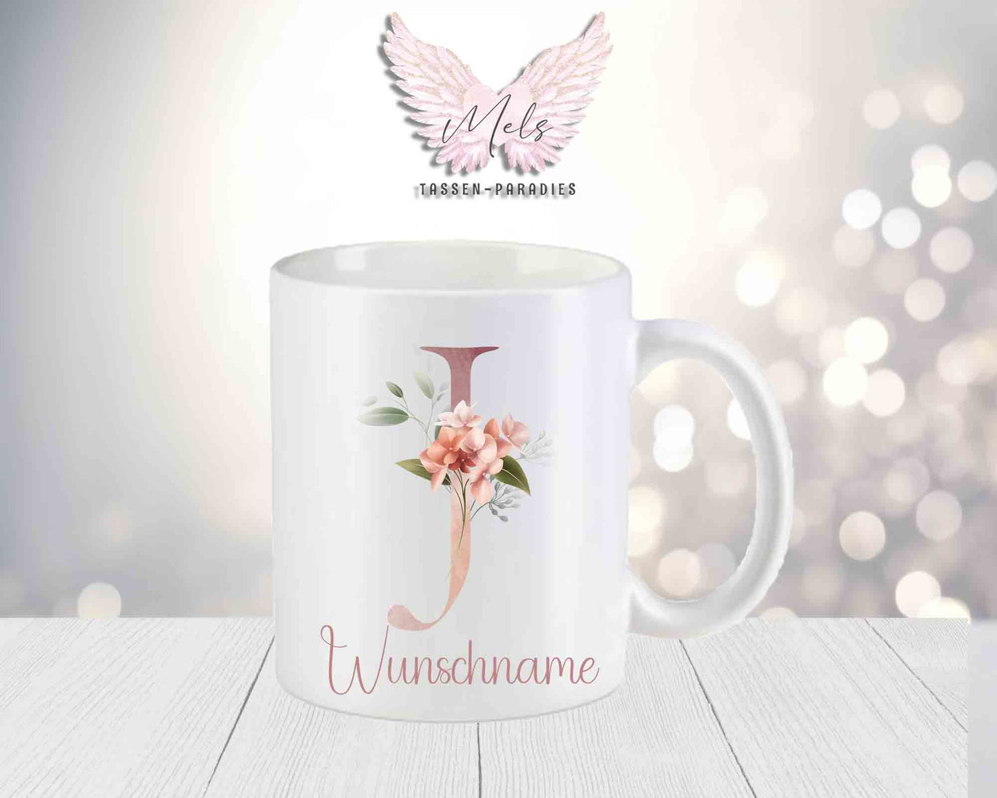 Personalisierte Keramik-Tasse in Weiß-Matt mit Blumen-Alphabet & Namen