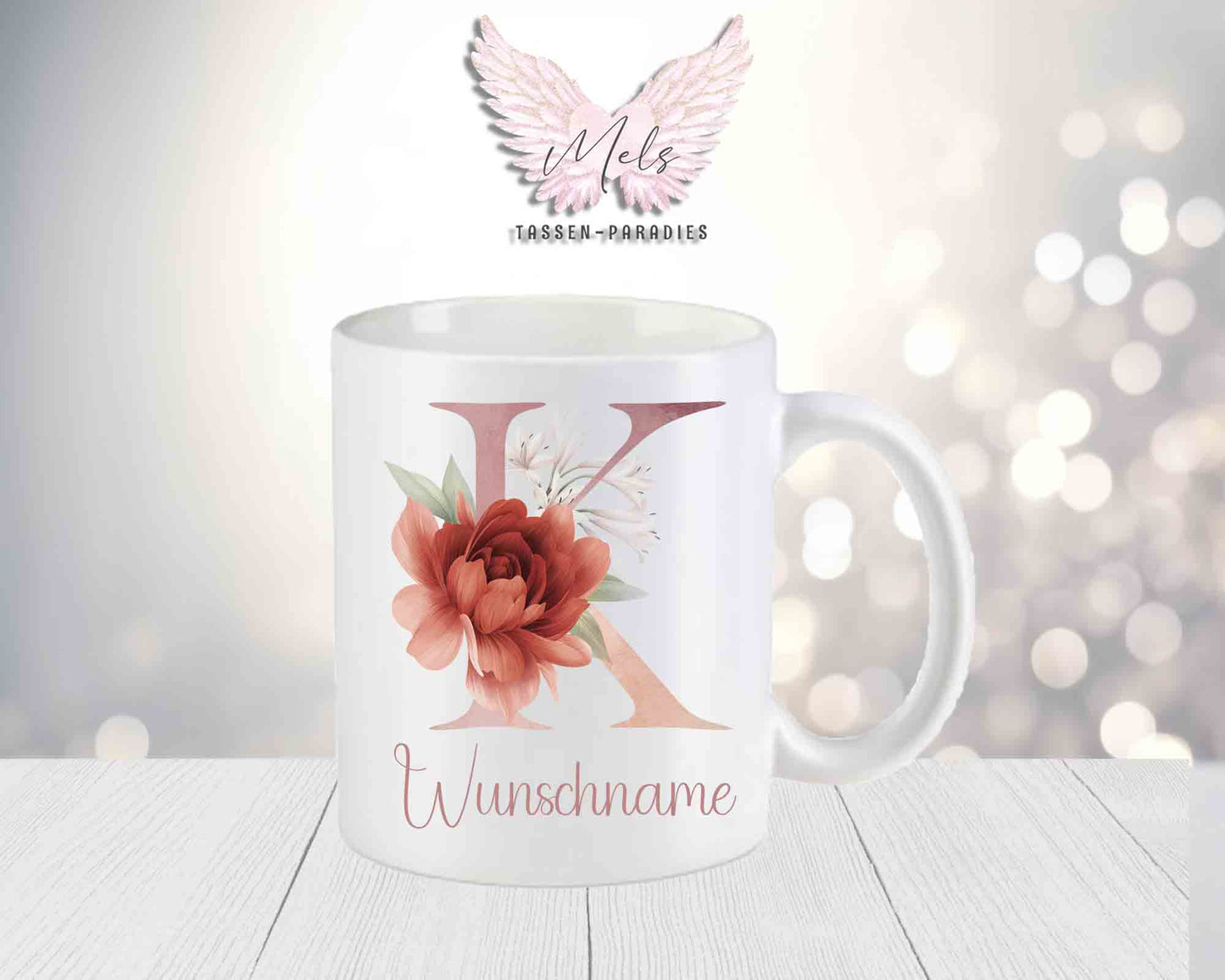 Personalisierte Keramik-Tasse in Weiß-Matt mit Blumen-Alphabet & Namen