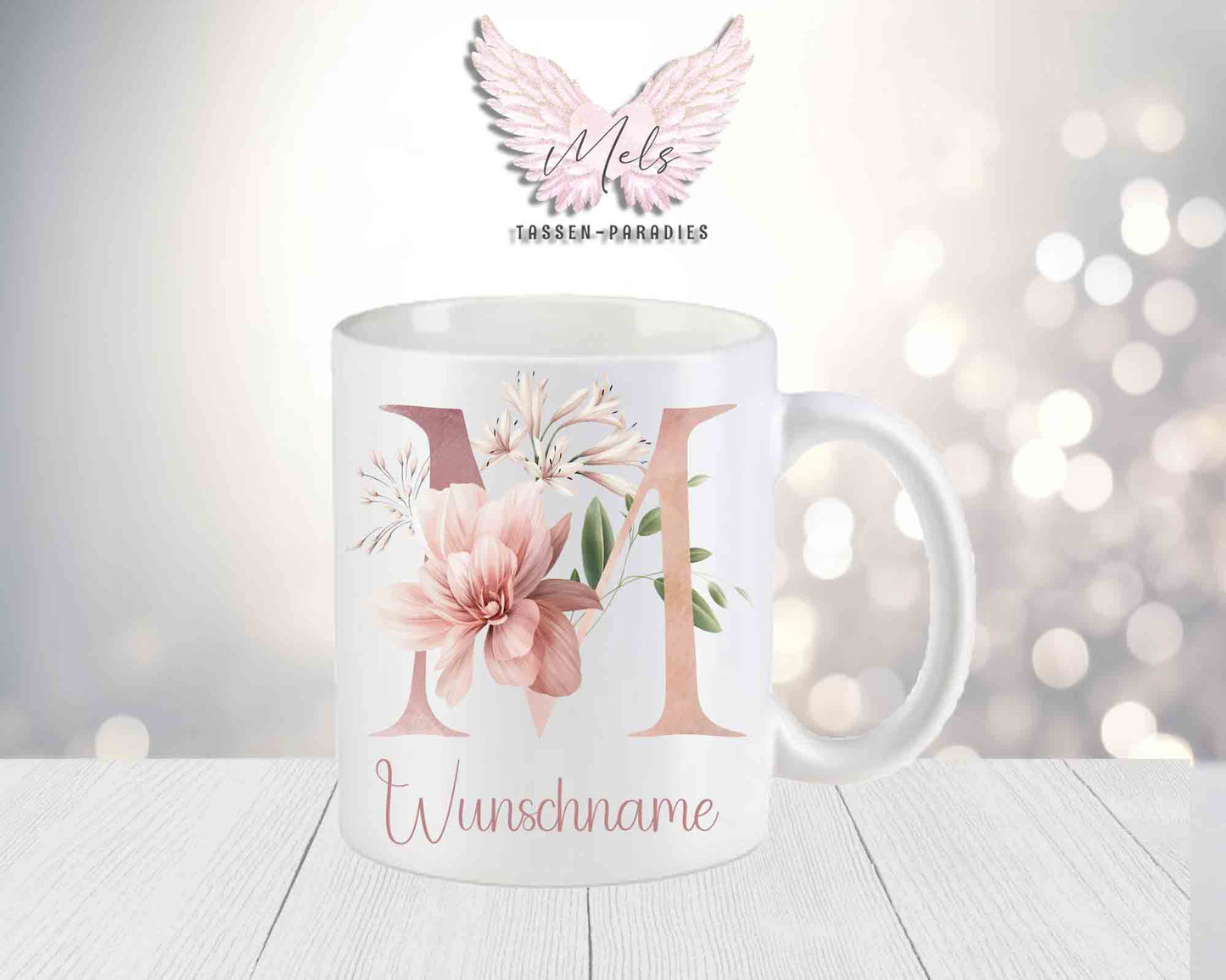 Personalisierte Keramik-Tasse in Weiß-Matt mit Blumen-Alphabet & Namen