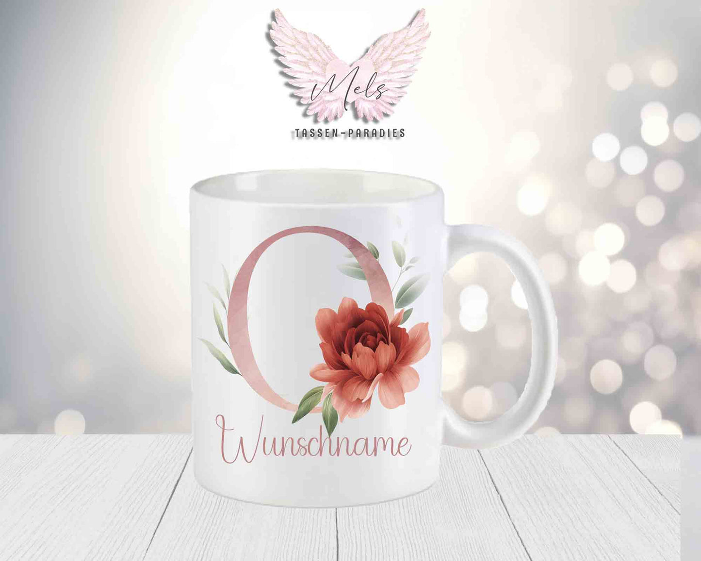 Personalisierte Keramik-Tasse in Weiß-Matt mit Blumen-Alphabet & Namen