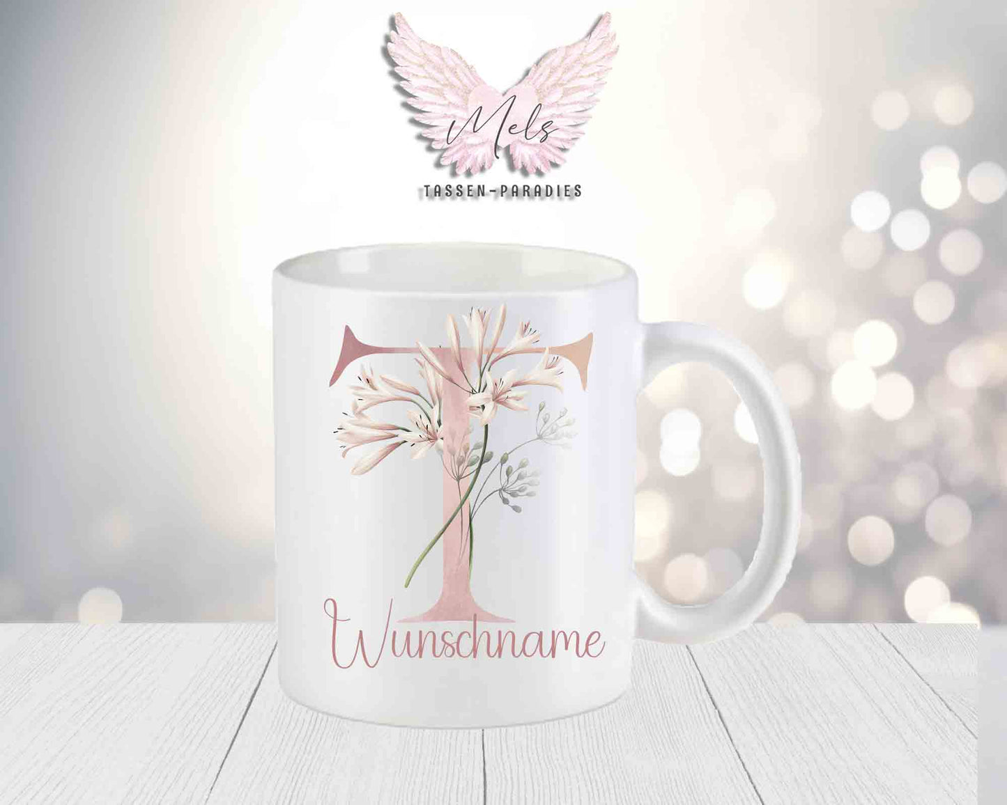 Personalisierte Keramik-Tasse in Weiß-Matt mit Blumen-Alphabet & Namen