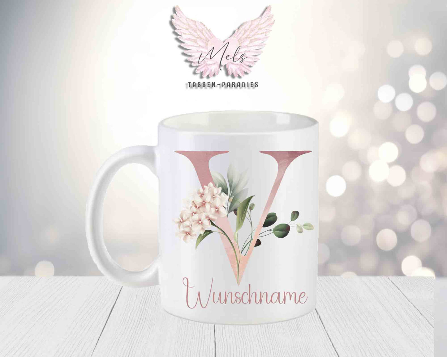 Personalisierte Keramik-Tasse in Weiß-Matt mit Blumen-Alphabet & Namen