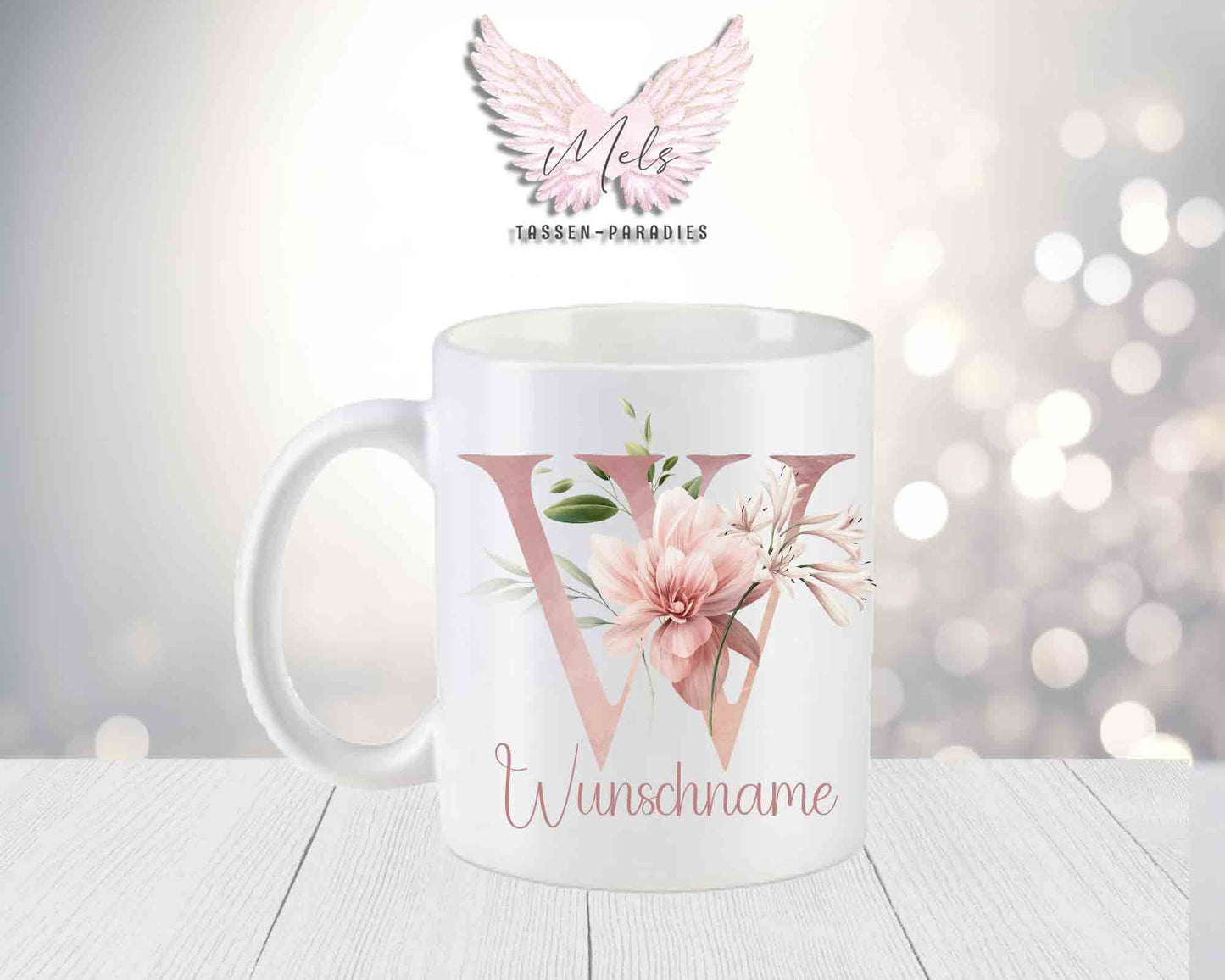 Personalisierte Keramik-Tasse in Weiß-Matt mit Blumen-Alphabet & Namen