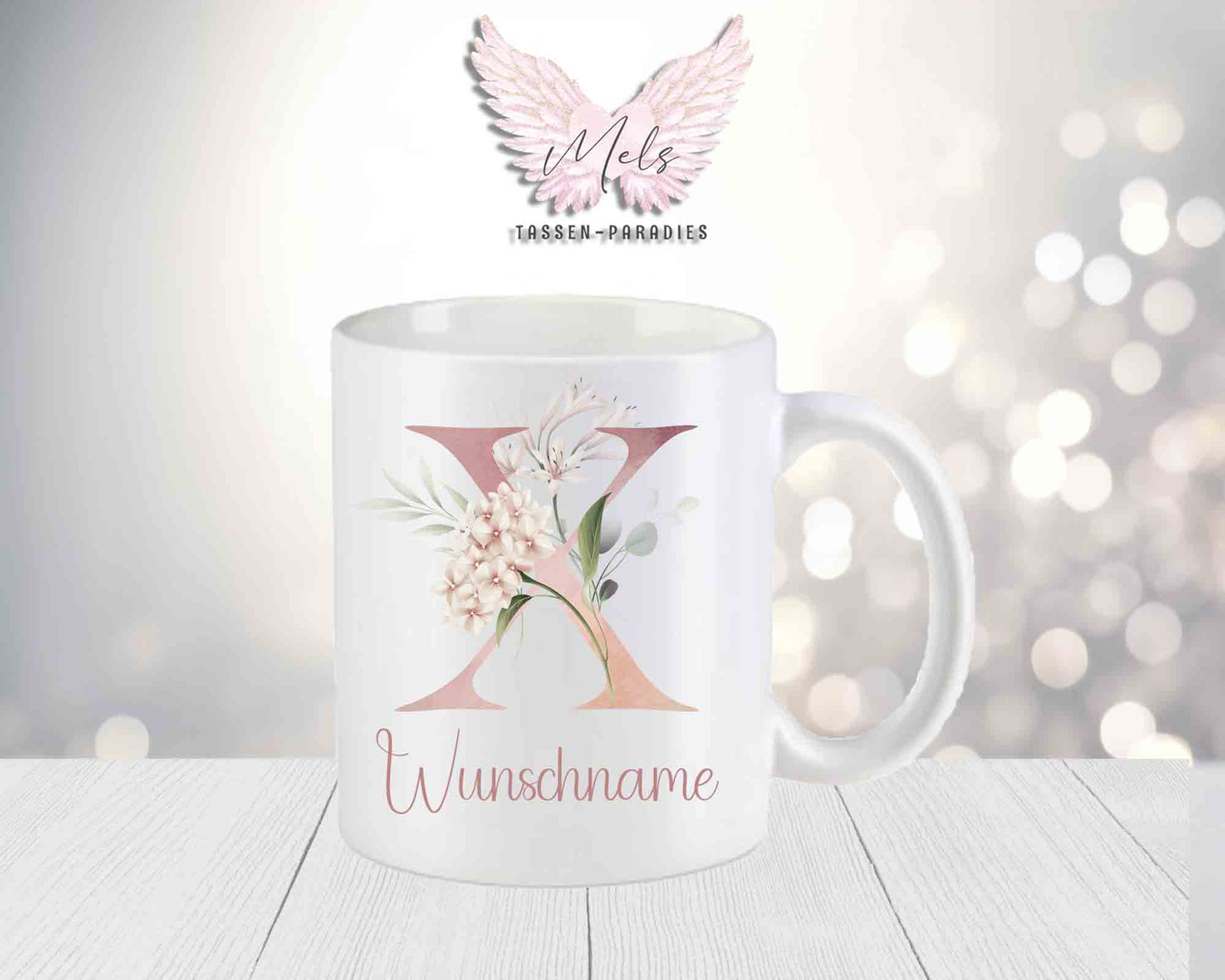 Personalisierte Keramik-Tasse in Weiß-Matt mit Blumen-Alphabet & Namen