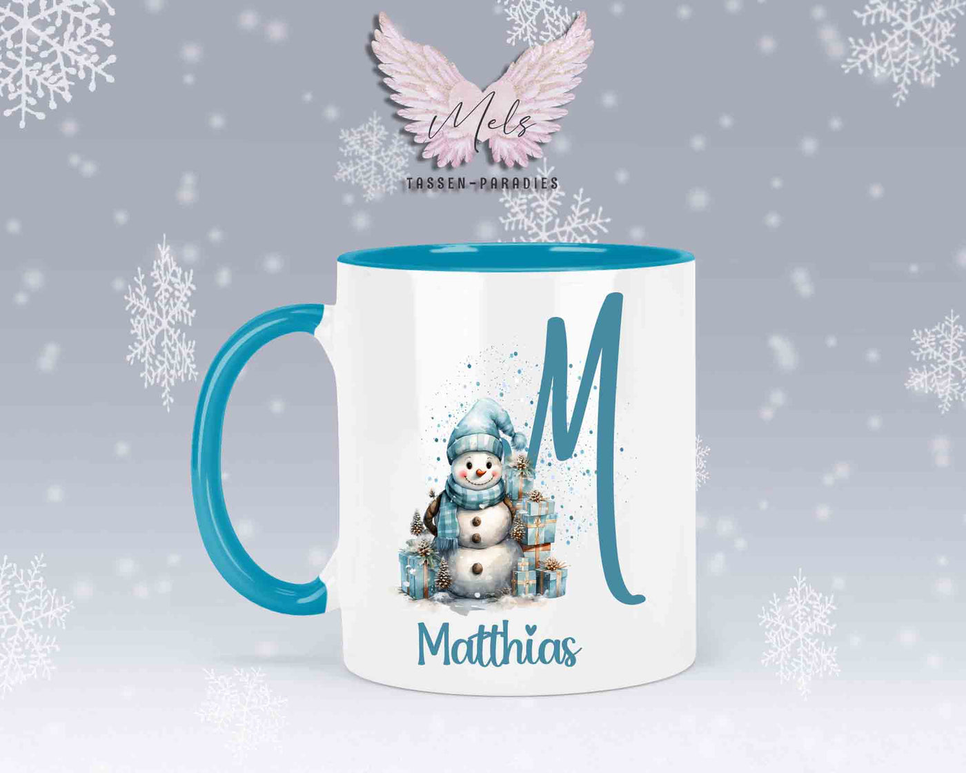 Schneemann Türkis-Alphabet mit Name - Personalisierte Keramik-Tasse Hellblau