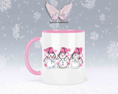 Tasse mit süßen Schneemänner mit rosa Mütze– mit oder ohne Wunschname