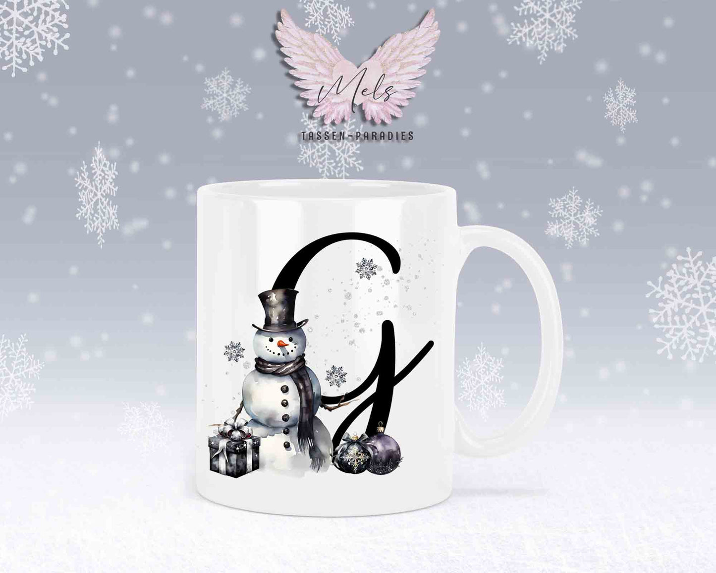 Schneemann Black-Alphabet mit Name - Personalisierte Keramik-Tasse Weiß