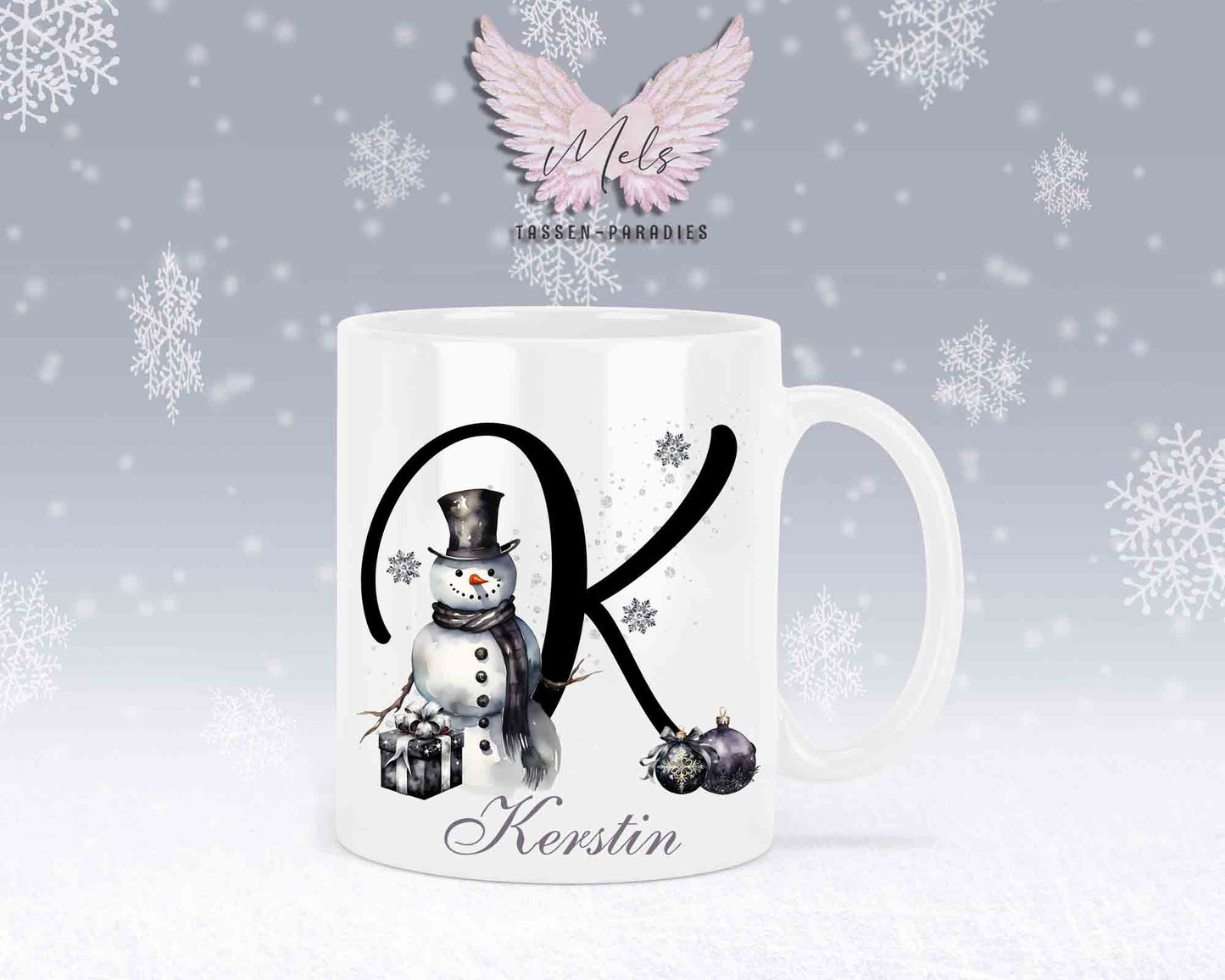 Schneemann Black-Alphabet mit Name - Personalisierte Keramik-Tasse Weiß