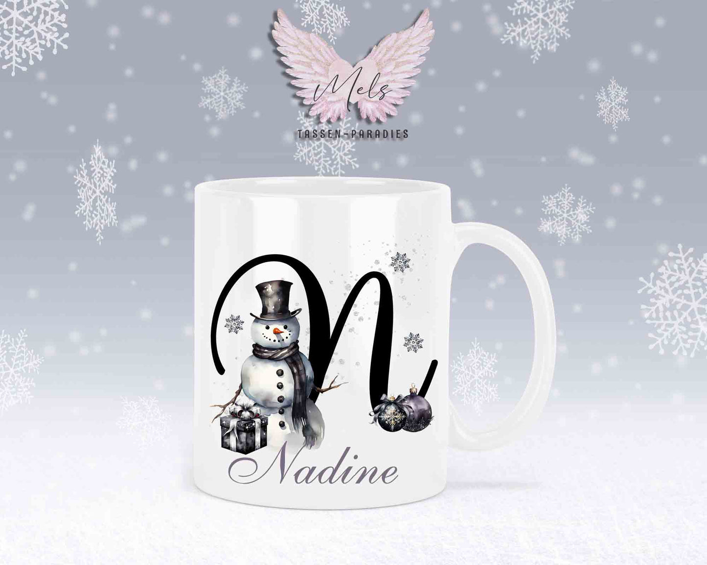 Schneemann Black-Alphabet mit Name - Personalisierte Keramik-Tasse Weiß