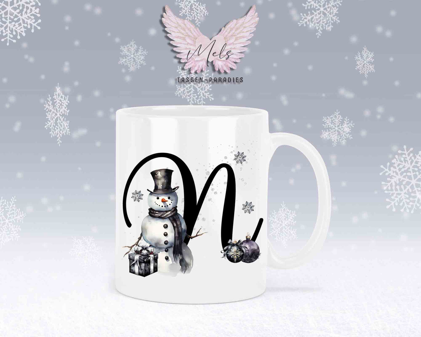 Schneemann Black-Alphabet mit Name - Personalisierte Keramik-Tasse Weiß