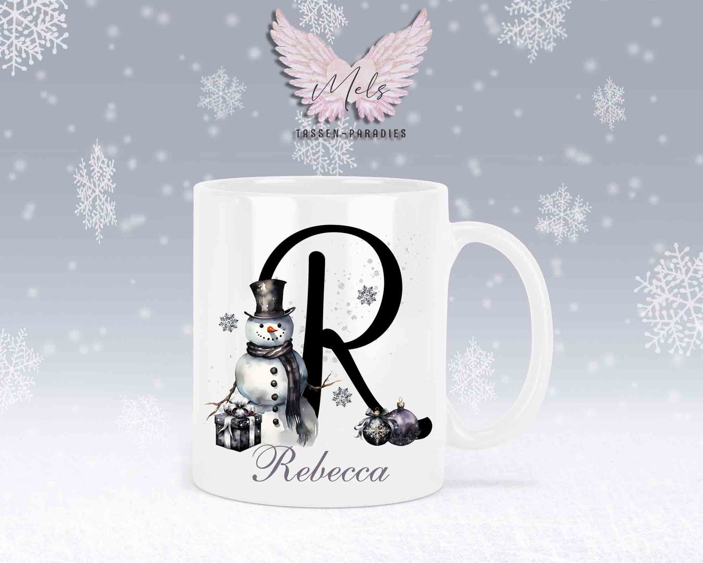 Schneemann Black-Alphabet mit Name - Personalisierte Keramik-Tasse Weiß