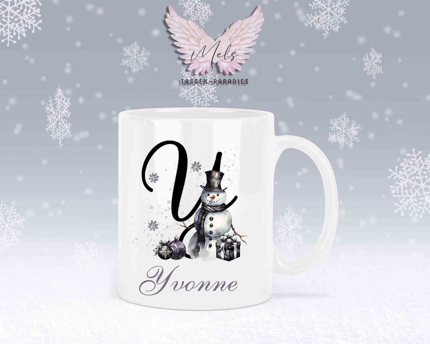 Schneemann Black-Alphabet mit Name - Personalisierte Keramik-Tasse Weiß