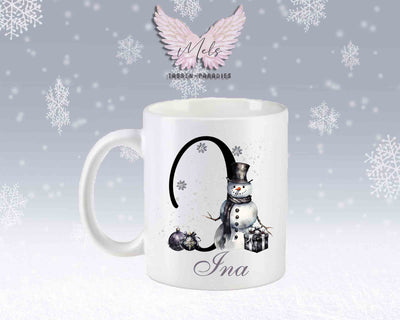 Schneemann Black-Alphabet mit Name - Personalisierte Keramik-Tasse Weiß-Matt