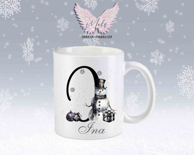 Schneemann Black-Alphabet mit Name - Personalisierte Keramik-Tasse Weiß-Matt