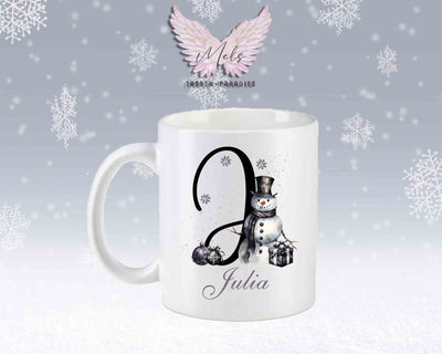 Schneemann Black-Alphabet mit Name - Personalisierte Keramik-Tasse Weiß-Matt