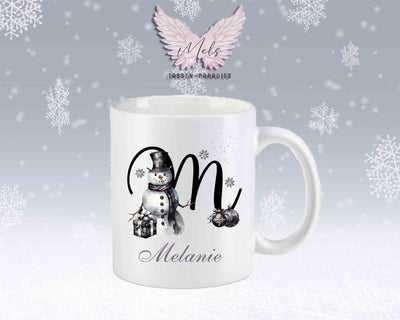 Schneemann Black-Alphabet mit Name - Personalisierte Keramik-Tasse Weiß-Matt