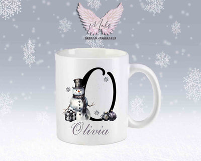 Schneemann Black-Alphabet mit Name - Personalisierte Keramik-Tasse Weiß-Matt