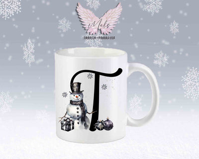 Schneemann Black-Alphabet mit Name - Personalisierte Keramik-Tasse Weiß-Matt