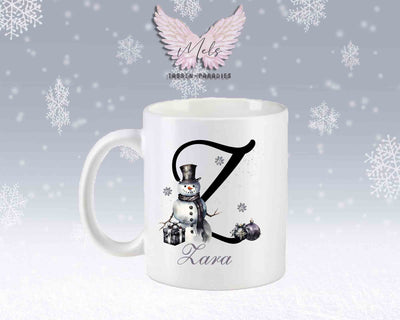 Schneemann Black-Alphabet mit Name - Personalisierte Keramik-Tasse Weiß-Matt