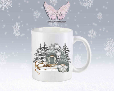 Tasse mit Wichtel und Schlitten – mit oder ohne Wunschname