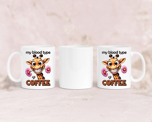 Tasse mit niedlicher Giraffe und dem Spruch My blood type is Coffee (Copy)