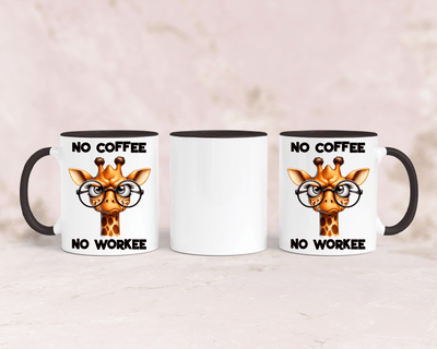 Tasse mit niedlicher Giraffe und dem Spruch „No Coffee No Workee“ – personalisierbar