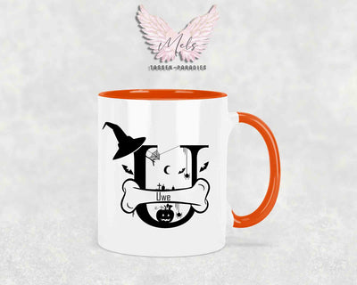 Halloween-Alphabet mit Name - Personalisierte Keramik-Tasse Orange
